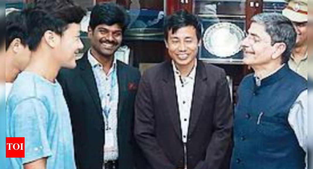 Tamil Nadu governor RN Ravi asks students to document unsung heroes ...