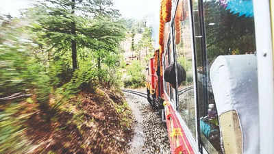 Enjoy panoramic view train on Kalka-Shimla in February