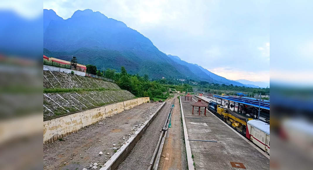 Kashmir to get related to the remainder of the rustic by way of trains by means of subsequent yr