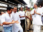 Stars at funeral of late Shammi Kapoor