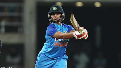 Want to meet MS Dhoni some day: Richa Ghosh