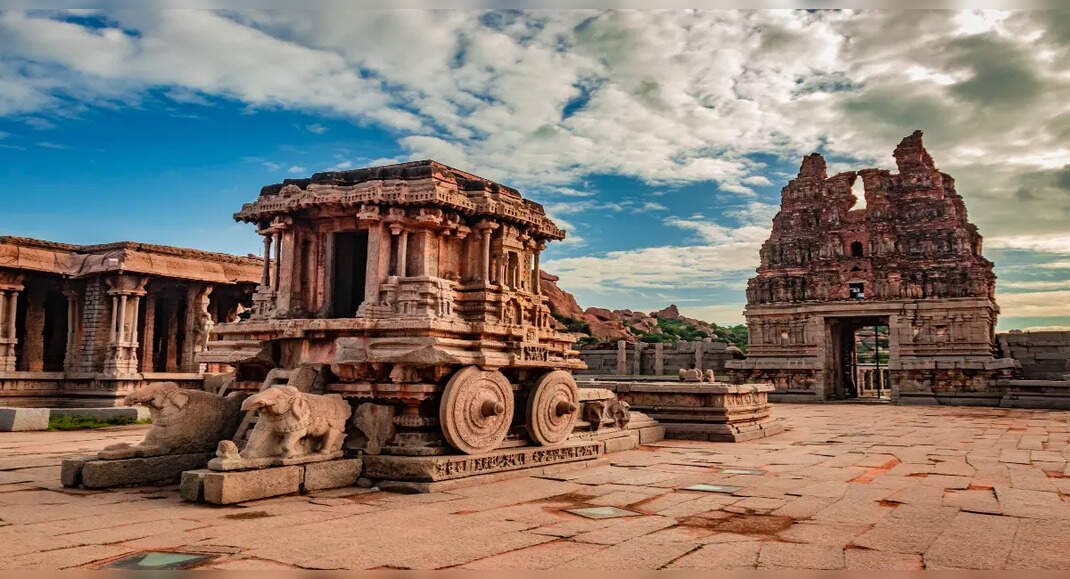 Hampi Utsav 2023, perfect way to experience the UNESCO World Heritage ...