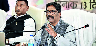 Implement welfare schemes on time: CM