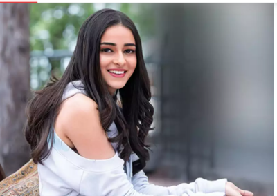Ananya Panday flies to Qatar to watch FIFA World Cup match, shares a fan girl moment with David Beckham