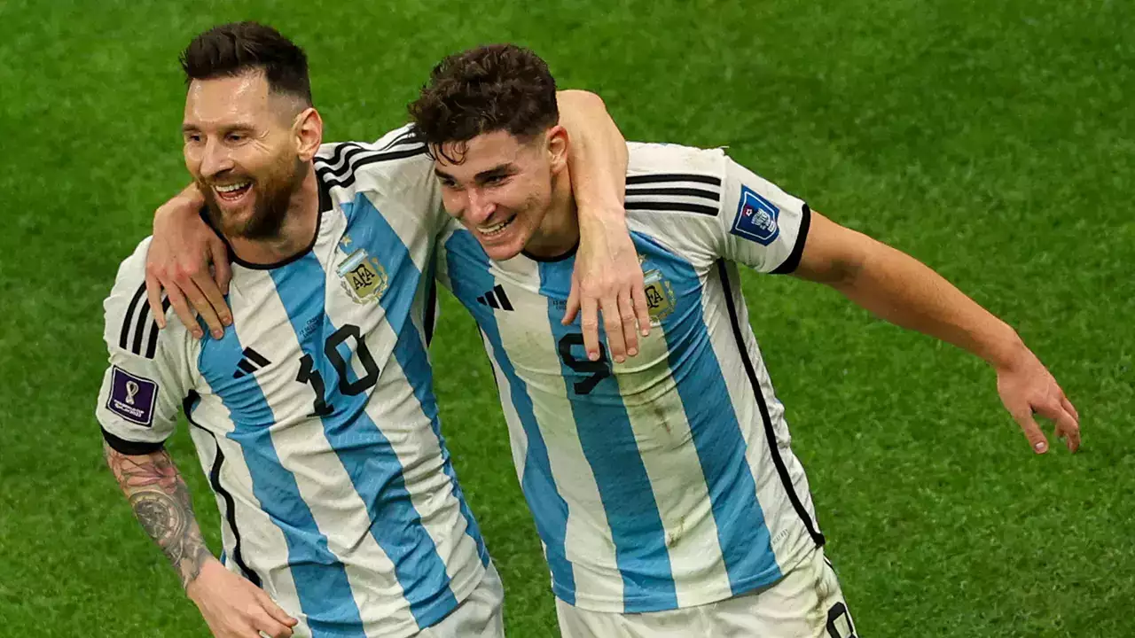 Julian Alvarez - From Lionel Messi fan as a kid to Argentina teammate at  FIFA World Cup