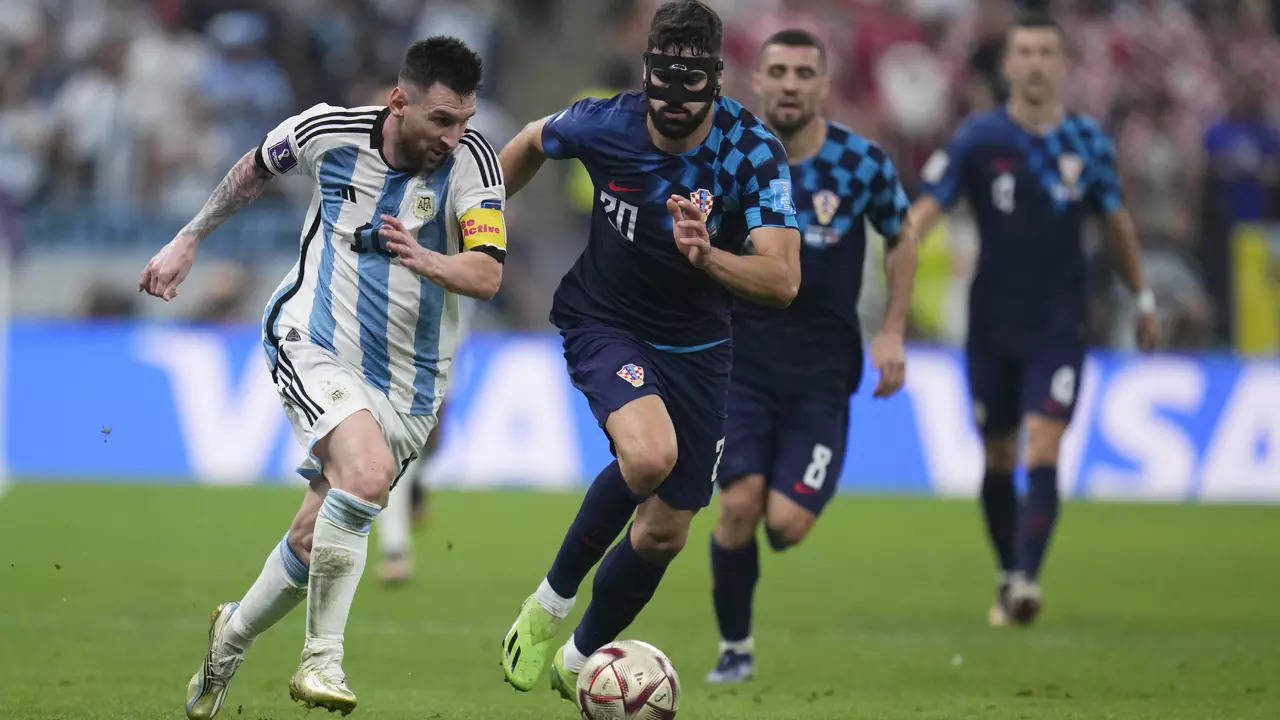 World Cup 2022 - Argentina 3-0 Croatia: Lionel Messi and Julian Alvarez  fire Argentina into final, Football News