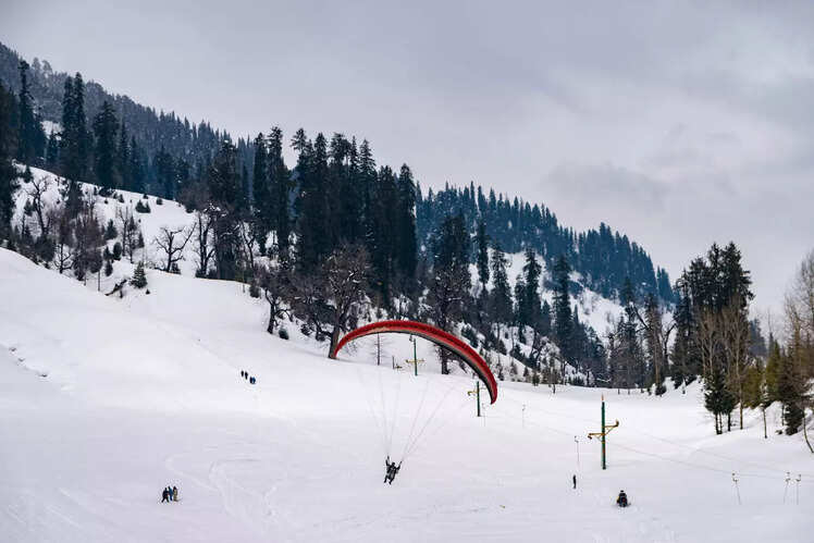 Paragliding at Solang Valley