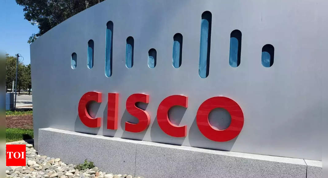 Cisco Layoffs Cisco starts laying off over 4,000 employees