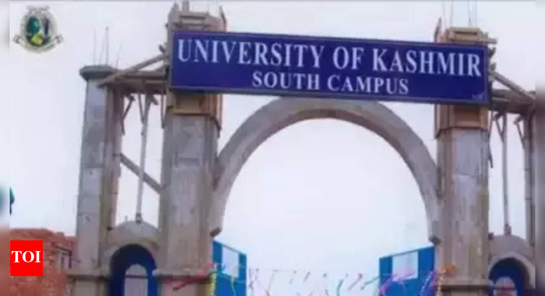 Despite limited resources, Kashmir University's School of Law