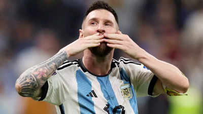 Messi kills us softly with his song, then drops the bombshell