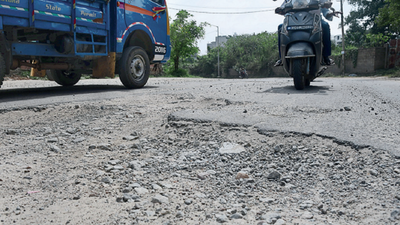 Poor roads add to mobility woes in Bengaluru