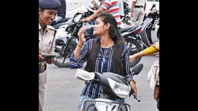 HC penalises Madhya Pradesh govt Rs 25,000 for failure to enforce helmets
