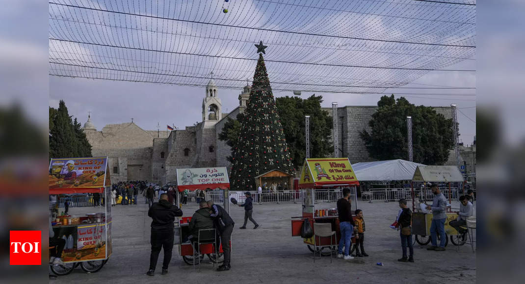 Bethlehem welcomes Christmas tourists after pandemic lull – Times of India