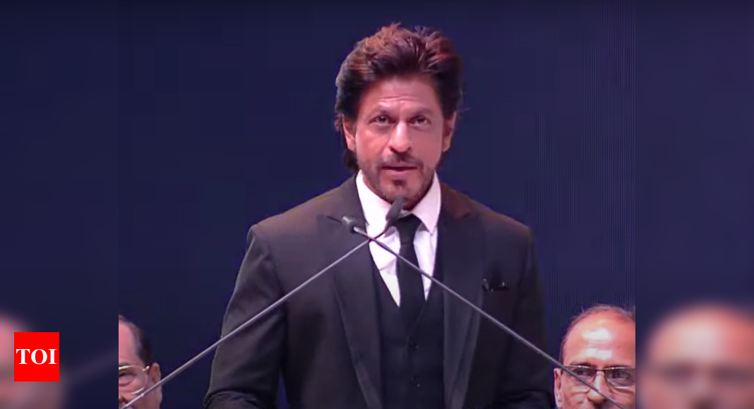 Shah Rukh Khan Speaks In Bengali Wins Hearts At Kiff Inauguration