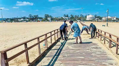 Greater Chennai Corporation to construct removable sea view point for disabled persons at Marina