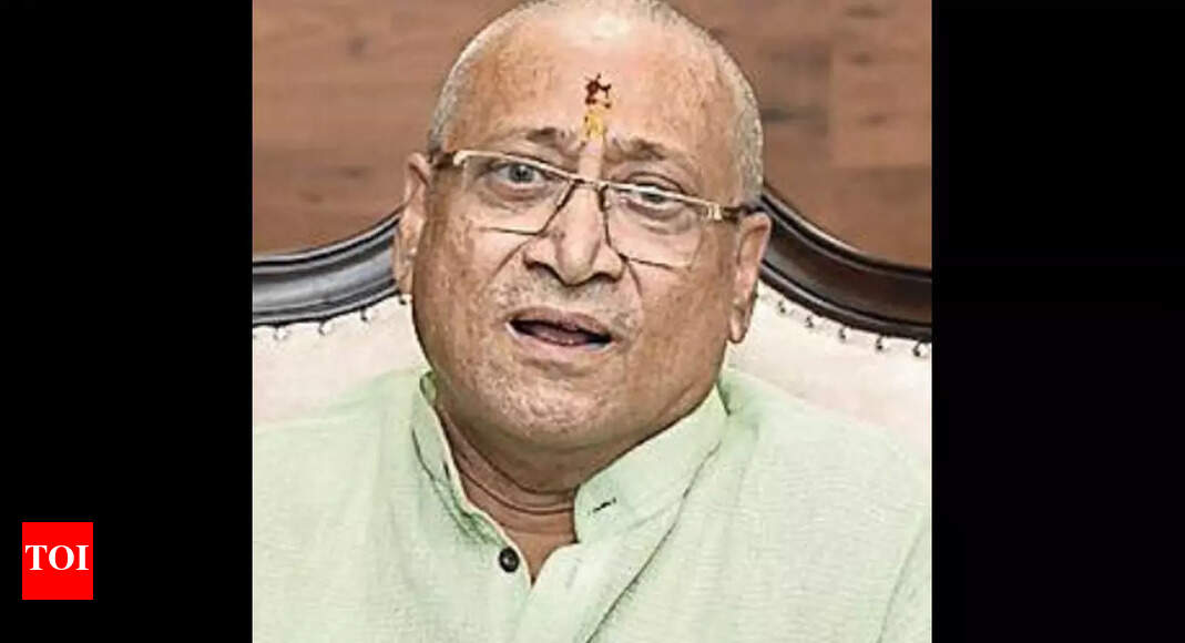 जहरीली शराब के खिलाफ प्रतिरोधक क्षमता बढ़ाएं: बिहार के उद्योग मंत्री समीर कुमार महासेठ |  पटना समाचार – टाइम्स ऑफ इंडिया