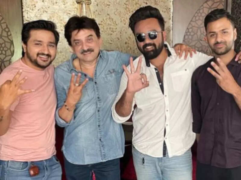 Actor Hiten Kumar announces his next project, see pic Gujarati Movie