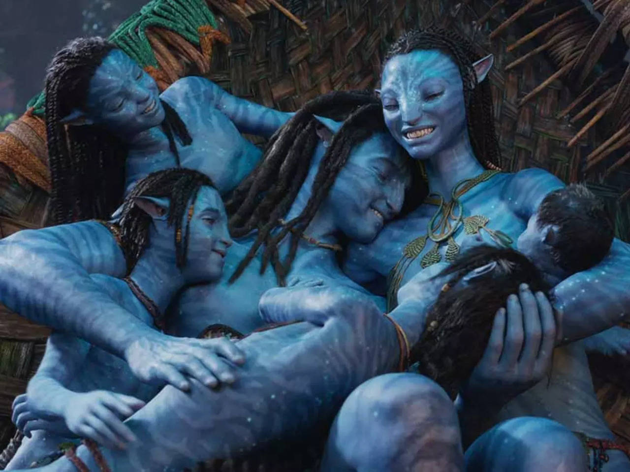 James Cameron's 'Avatar: The Way Of Water' Makes A Splash With