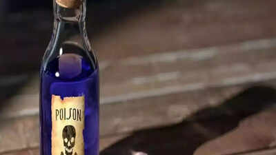Father, aunt force unwed mother in Tamil Nadu to drink poison