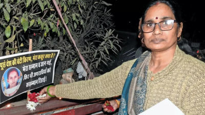 Nothing has changed, says Nirbhaya's mother as activists take part in vigil