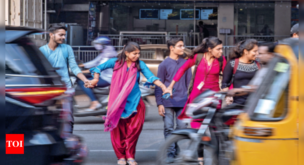 हैदराबाद: जयवॉकिंग डेथ रन है, लेकिन विकल्प क्या है?  |  हैदराबाद समाचार – टाइम्स ऑफ इंडिया