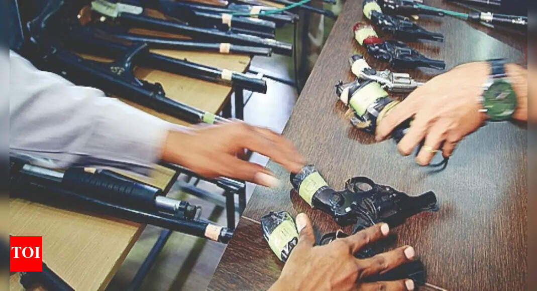 अवैध हथियार सुरक्षा के लिए खतरा: एचसी |  मदुरै समाचार – टाइम्स ऑफ इंडिया