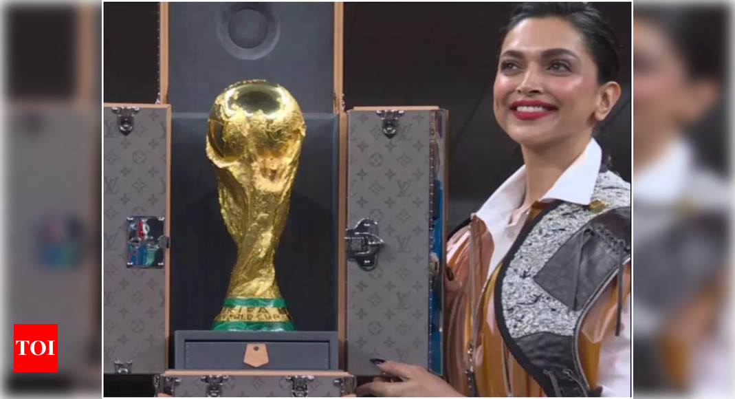 Deepika Padukone बिकिनी के बाद अपने Fifa 2022 look