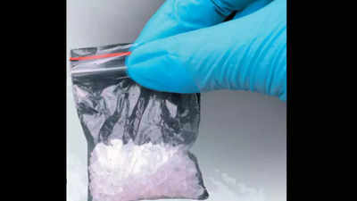 Nigerian & 2 others held with drugs worth Rs 1.4 crore in Mumbai
