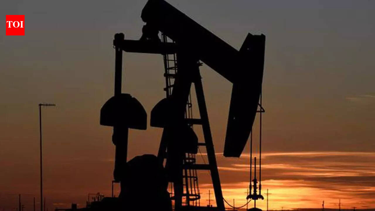 Sharp rise in oil shipments changes India export map - The Times of India