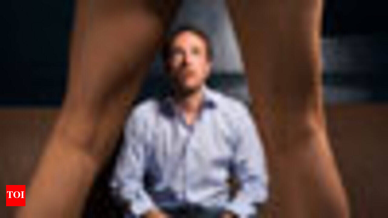 Love to watch someone have sex? - Times of India