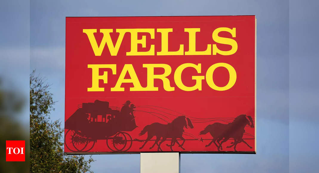 Wells Fargo Wells Fargo to pay 3.7 billion for mistreating customers