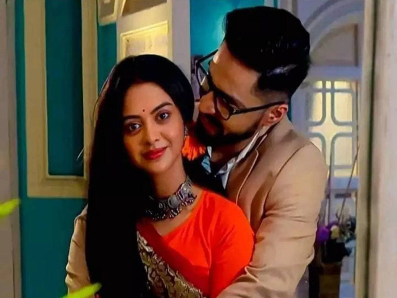 Gourab Chatterjee-Solanki Roy starrer 'Gaatchora' completes 1 year - Times of India