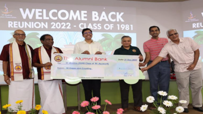 This batch of alumni to donate five electric buses to IIT- Madras, sets a record in quantum of contribution