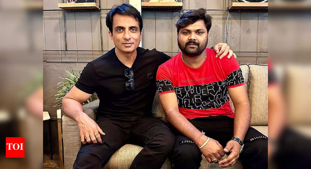 Samar Singh pens a heartfelt note for Bollywood actor Sonu Sood ...