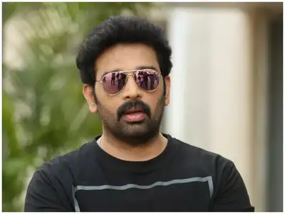 Telugu actor JD Chakravarthy is not just an antagonist in Hindi film 'Taaza  Khabar' | Telugu Movie News - Times of India