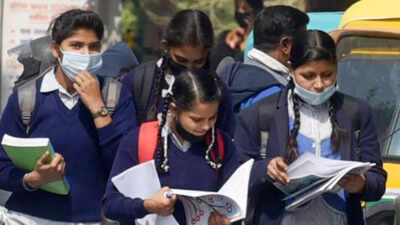 Noida, Ghaziabad schools to function from 9am due to cold weather, fog