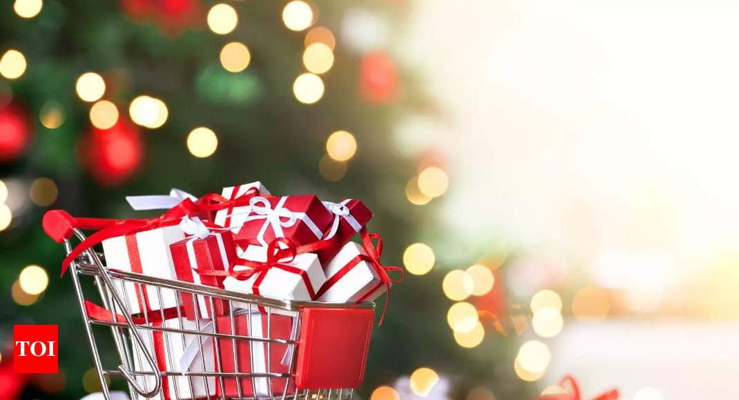 Why Giving A Christmas Wish List Is A Gift In Itself