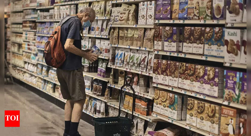 US economy grew 3.2% in Q3, an upgrade from earlier estimate – Times of India