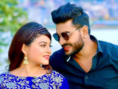 Pradeep Pandey Chintu Kajal Yadav Bhojpuri Song E Jawani Rajau Video Viral   परदप पड चट और कजल यदव क भजपर गन ई जवन रजऊ मच रह  धमल VIDEO VIRAL  Hindi