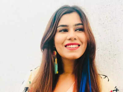 Yeh Hai Mohabbatein' Fame Kanisha Malhotra On Her Marriage Plans: I Will  Settle Down In 2023, It'S A Resolution - Times Of India