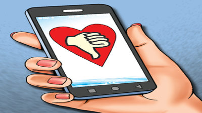 NRI woman trapped in e-relationship, loses Rs 34 lakh