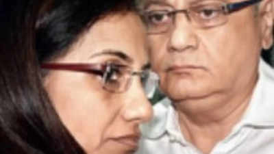 ICICI Bank ex-chief Kochhar, husband sent to CBI custody