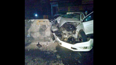Woman dies after car rams median; 3 injured in Chennai