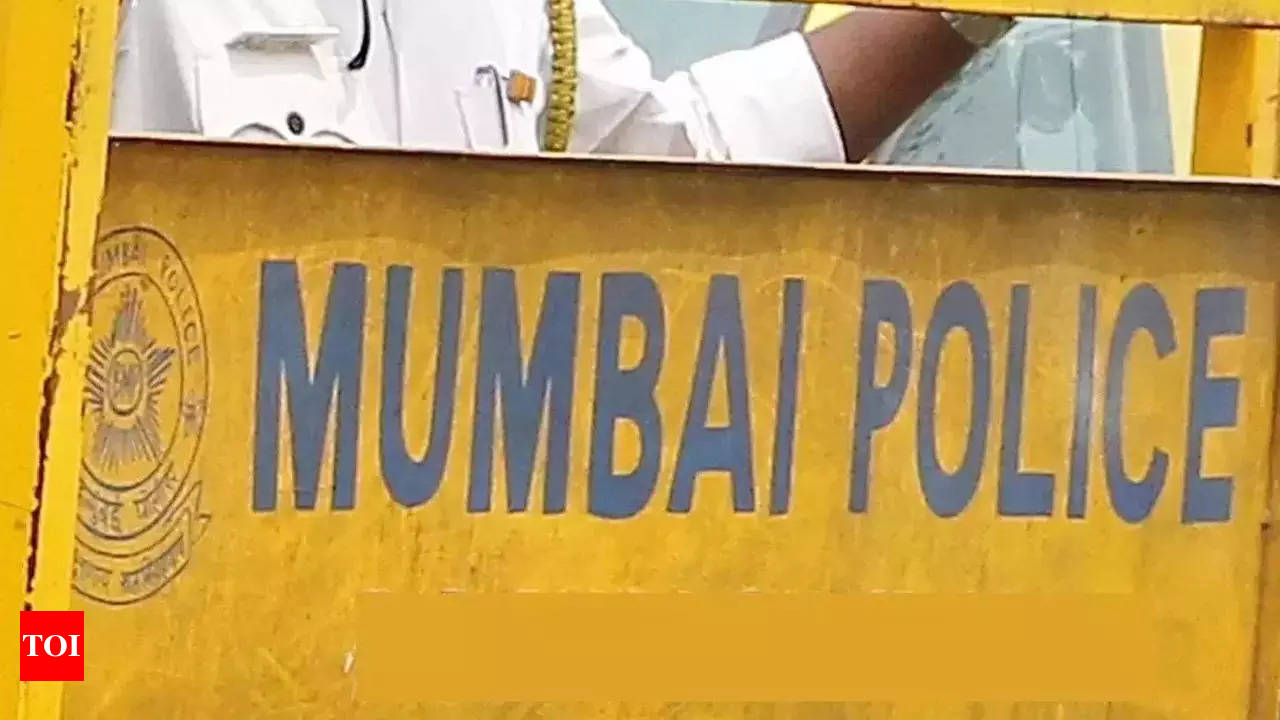 6 held for sex abuse of 15-year-old girl in Mumbai | Mumbai News - Times of  India