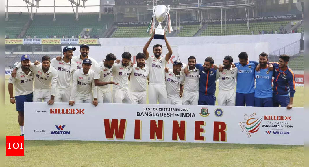 Ind vs Ban 2nd Test Live Updates: Mehidy Hasan rattles India to spice up Mirpur Test  – The Times of India