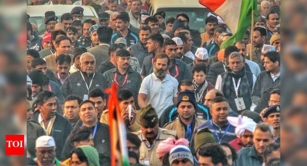 With personalised letters, Rahul Gandhi seeks opposition talk-time