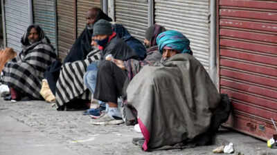 Cold wave sweeps Delhi, minimum temperature settles at 5.3 degree Celsius