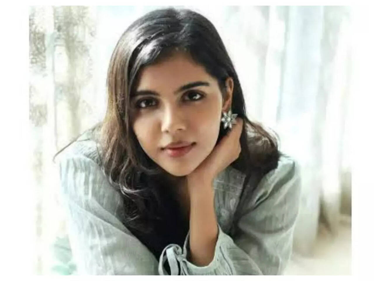 Kalyani Priyadarshan HD Wallpaper-Alluring Hottest Photos of her will made  you crazy on her – chandrakanth