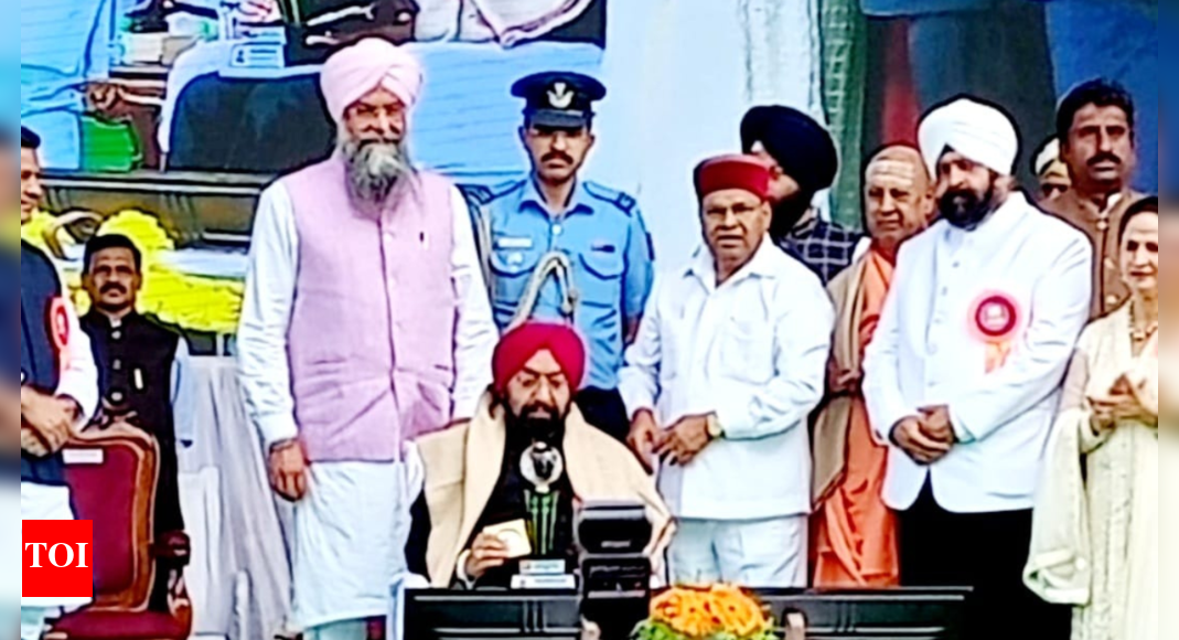 AAP MP Sahney announces World Skill Centre at Sri Hazur Sahib in Nanded ...