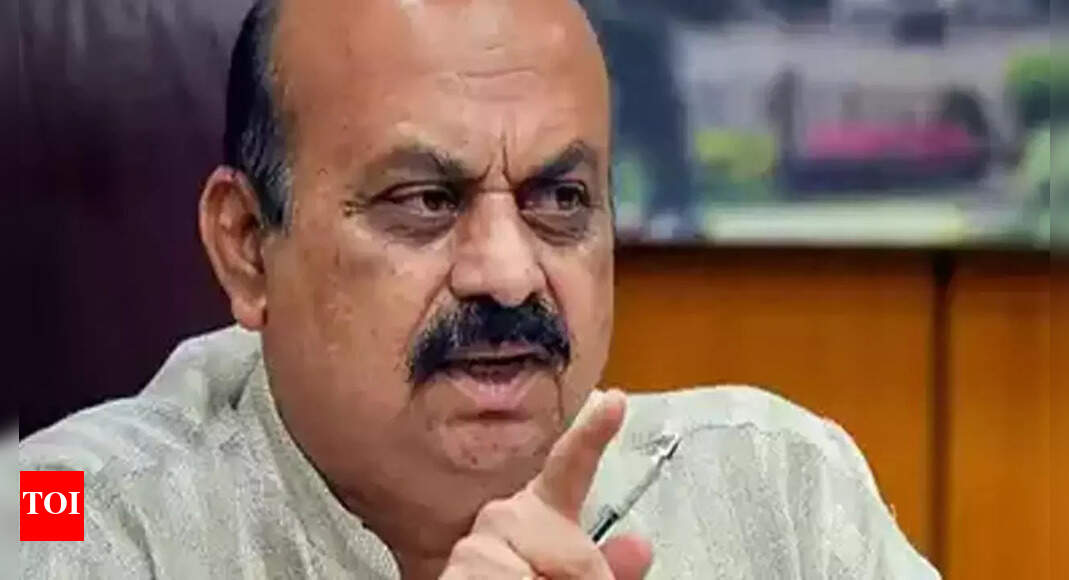कर्नाटक के मुख्यमंत्री बासवराज बोम्मई ने पीतल के साथ कोटा, चुनाव पर चर्चा की |  बेंगलुरु समाचार – टाइम्स ऑफ इंडिया
